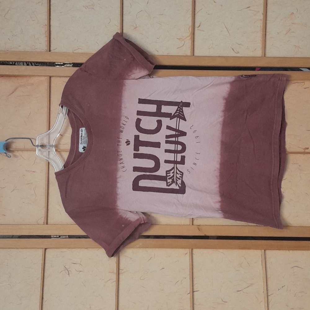 Dutch Bros pink Dutch love t-shirt size S